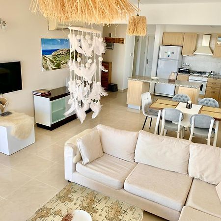 Boho Bay Apartment Akanthou Ngoại thất bức ảnh