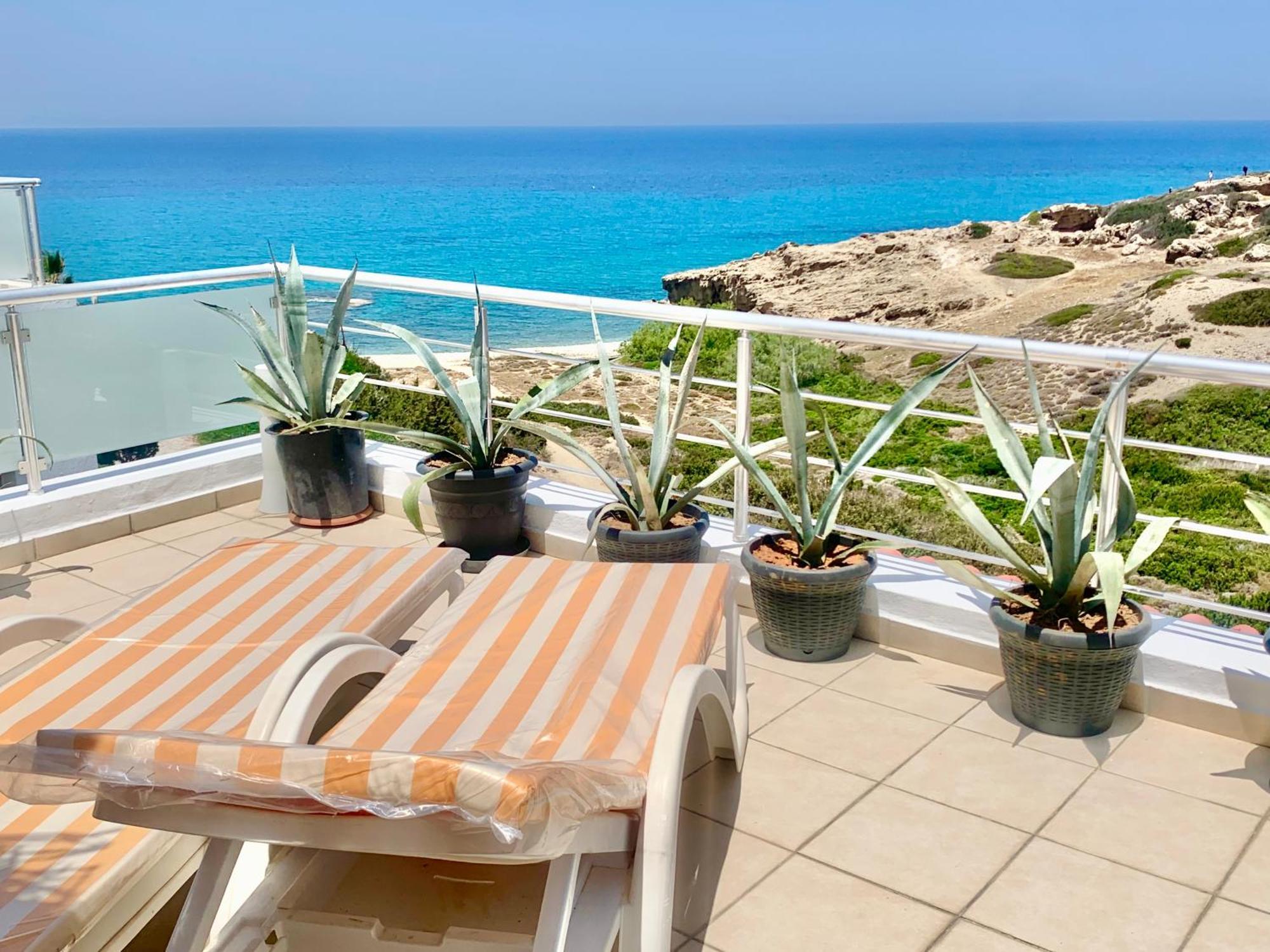 Boho Bay Apartment Akanthou Ngoại thất bức ảnh
